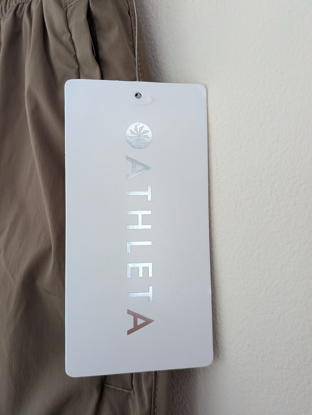 Athleta Rise Pant Women's X Large Taupe Wide Leg Travel Pants NWT - Picture 3 of 15